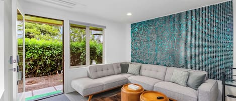 Classic Apartment | Living area