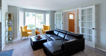 Beautiful quiet farm house for families to enjoy.