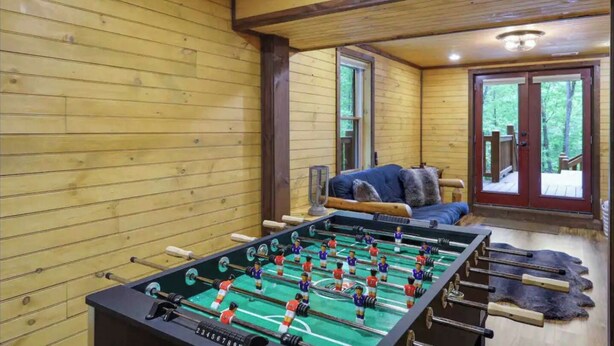 Game room - Upscale Morganton Cabin w/ Hot Tub & Arcade (Morganton)