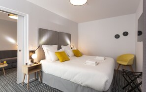1 bedroom, in-room safe, desk, free WiFi - Quai Colbert | Charmant T2 à 2 minutes de la gare (Le Havre)