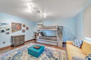 2 bedrooms, free WiFi, bed sheets, wheelchair access