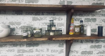 This old Florida feeling getaway is 420 friendly and a great place to just relax