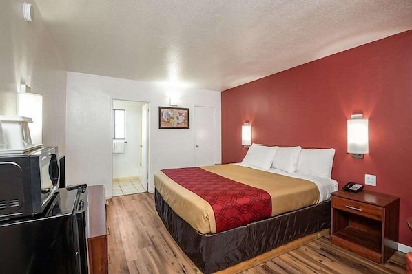 Cortinas blackout, ferros/tábuas de passar roupa, Wi-Fi de cortesia