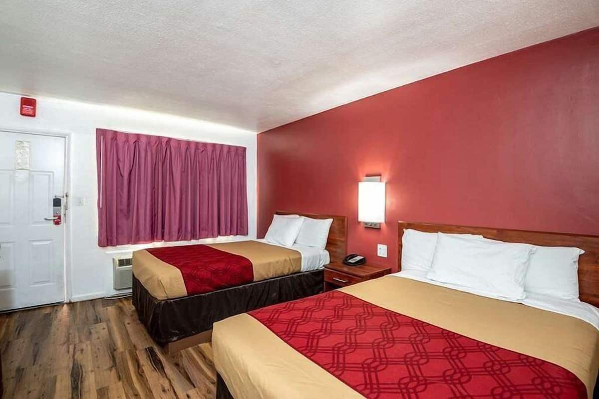 Economy-Doppelzimmer | Verdunkelungsvorhänge, Bügeleisen/Bügelbrett, kostenloses WLAN
