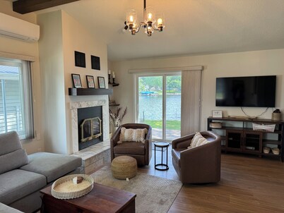 New Lake Holcombe listing 4 season, very cozy 2BR, 1BA sleeps 6