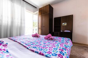 Apartment - Accommodation in Coves Sea View - 7 m From Beach (Jelsa)