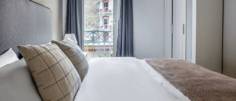 1 camera, ferro/asse da stiro, Wi-Fi, lenzuola