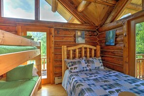 3 habitaciones, escritorio, wifi gratis y ropa de cama 