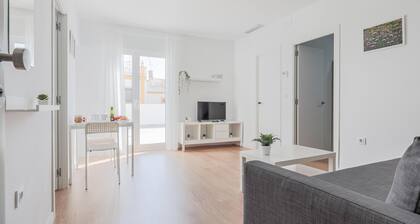 Apt high qualities 2 BR Algaba