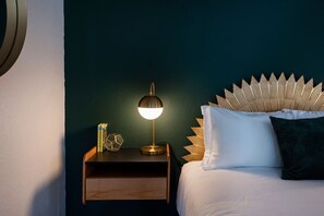 5 soverom, skrivebord, strykejern/-brett og wi-fi (inkludert)