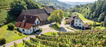 Apartment "Decker" with Shared Terrace, Balcony and Wi-Fi