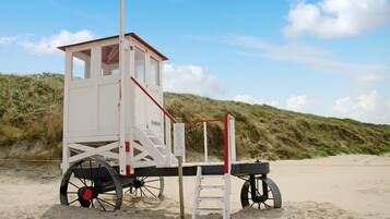 Tæt på stranden