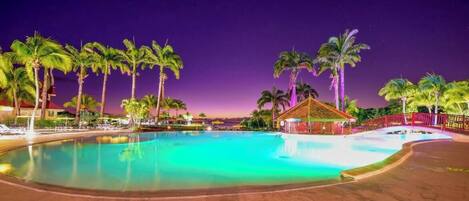 Outdoor pool, a heated pool