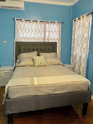 2 Schlafzimmer, Bügeleisen/Bügelbrett, WLAN, Bettwäsche