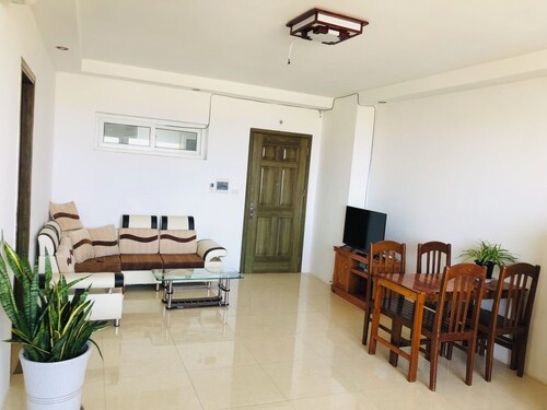 Relaxing Space Suitable for Families. Near the Thai Embassy and Supermarkets