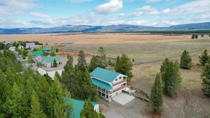 Exterior - Yellowstone Adventure-Island Park (Island Park)