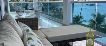 Beach front apartment with spectacular views.