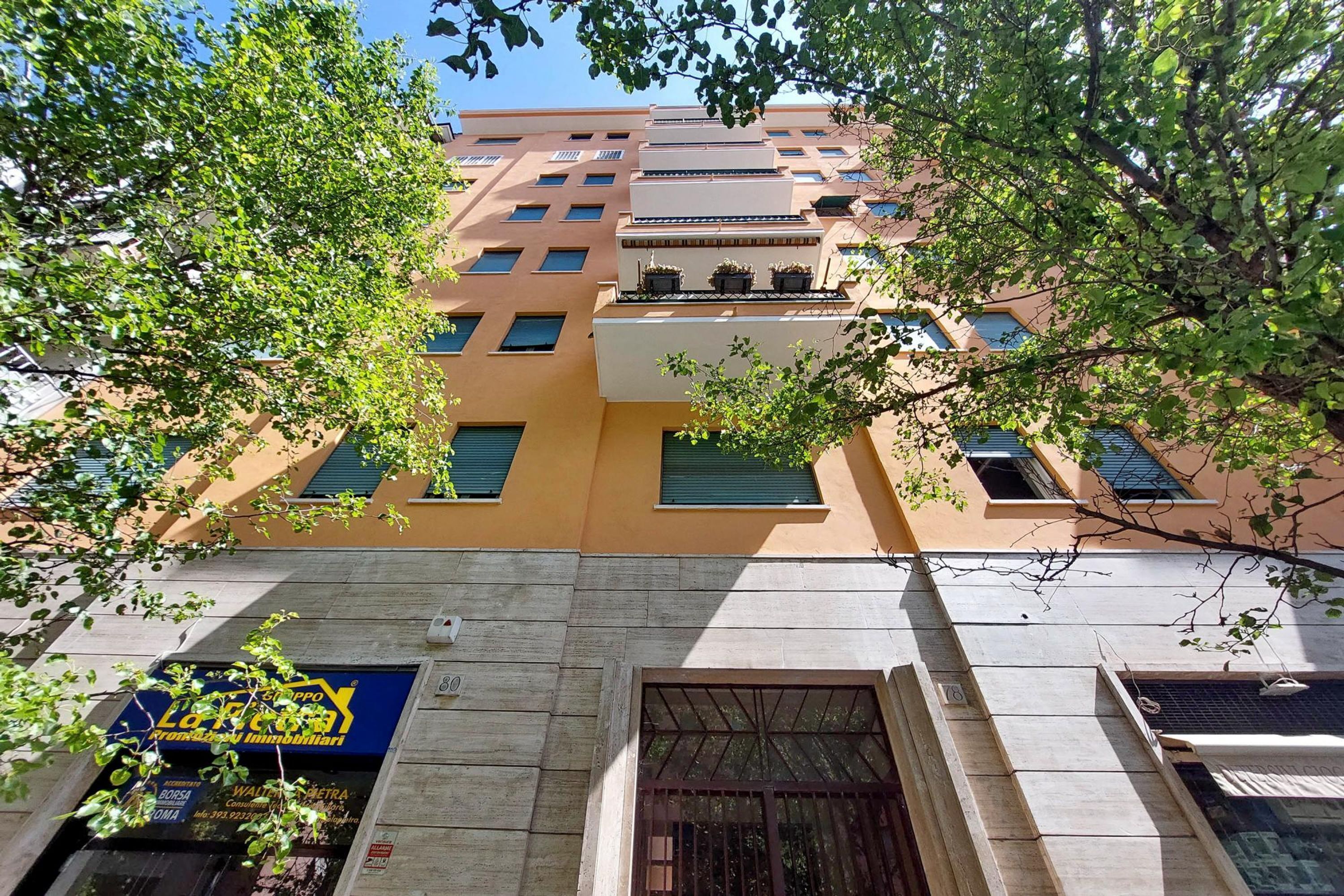 2 عدّة غرف نوم