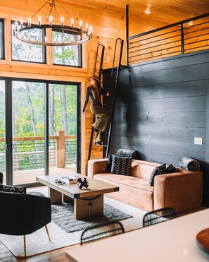 Interior - New Modern Treehaus w/ Views, Hot tub. 2/2 + loft (Cherry Log)