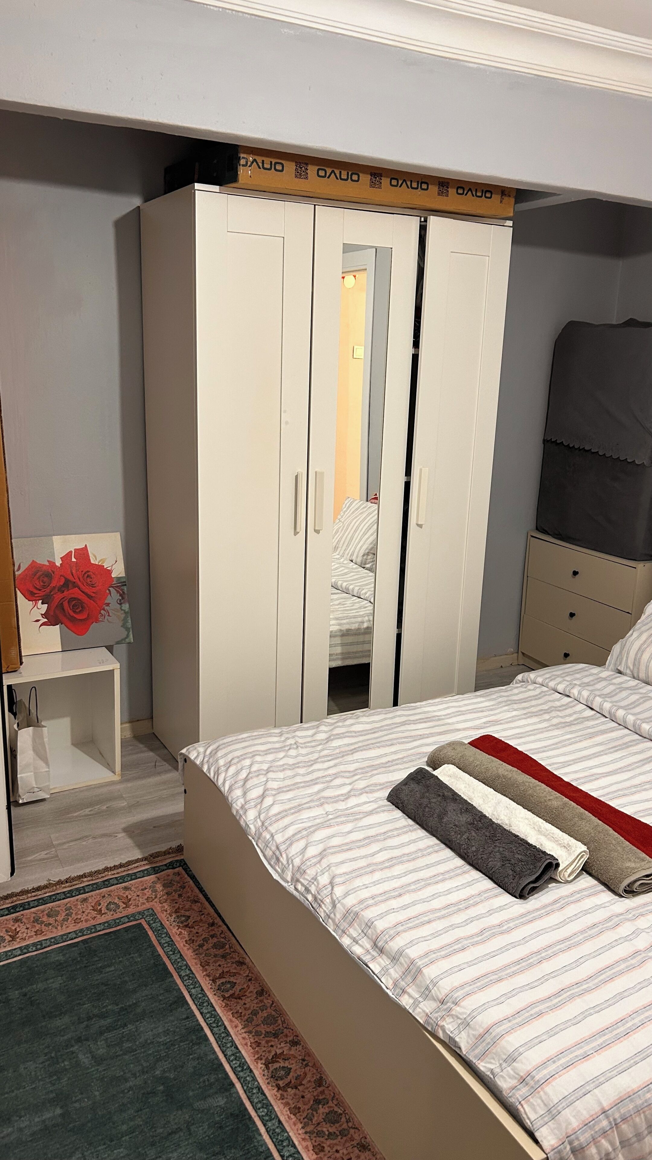 2 bedrooms, in-room safe, desk, iron/ironing board