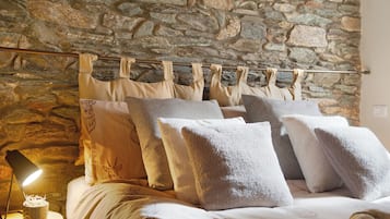2 Schlafzimmer, Bügeleisen/Bügelbrett, Bettwäsche