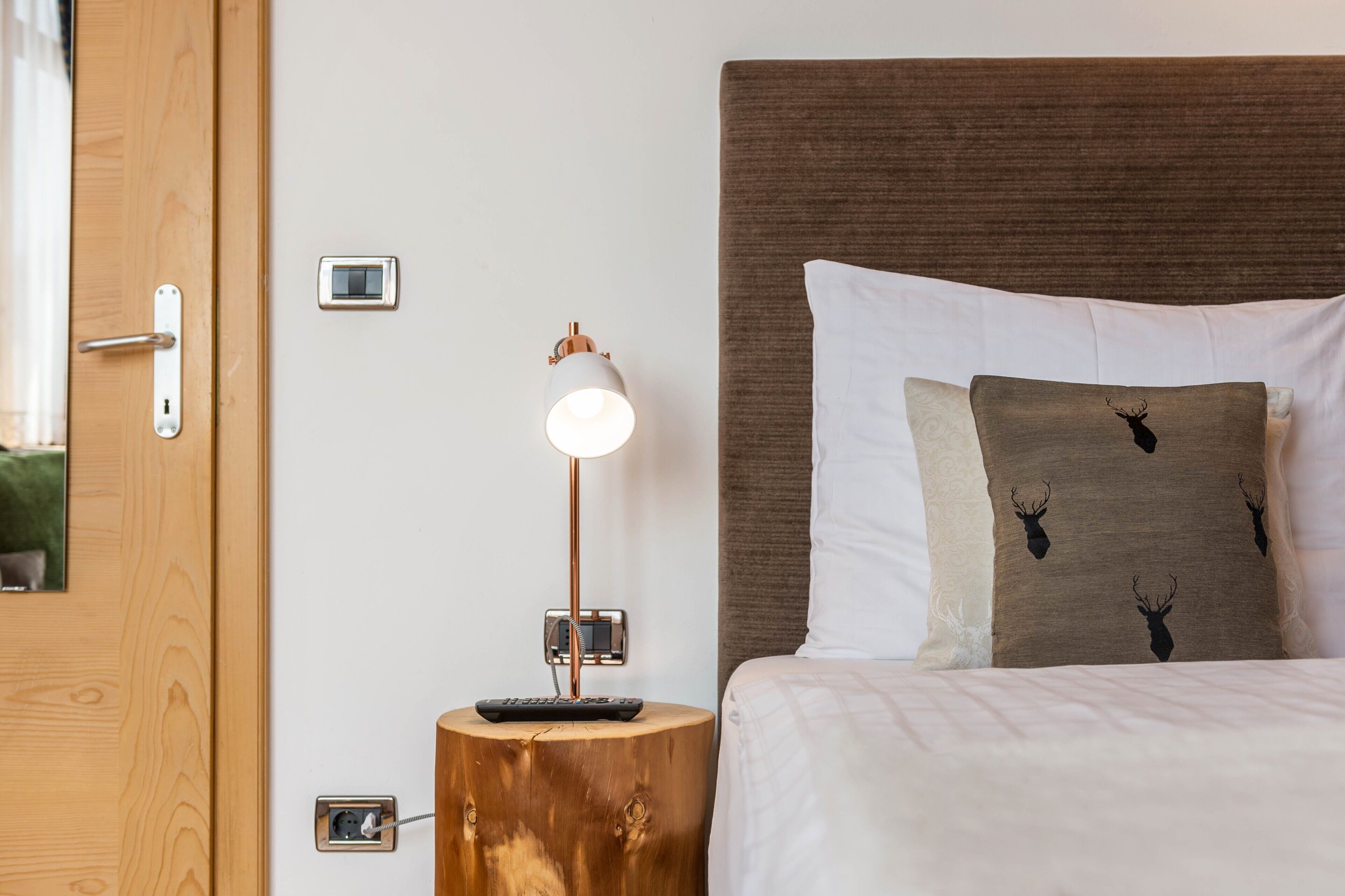 2 slaapkamers, een strijkplank/strijkijzer, gratis wifi, beddengoed