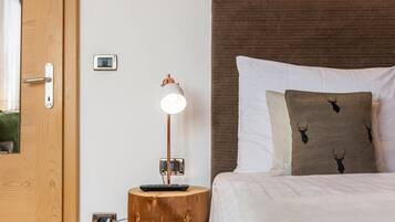 2 slaapkamers, een strijkplank/strijkijzer, gratis wifi, beddengoed