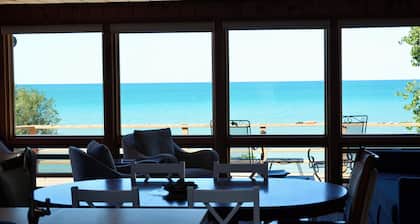 Cabin 53 steps from Porter Beach on Lake Michigan: Family & Pet-Friendly
