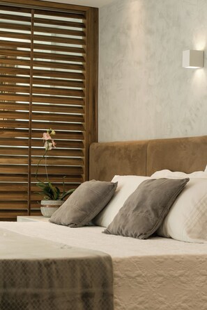 Premium bedding, pillowtop beds, individually decorated - Veneza Carioca Hotel Boutique (Rio de Janeiro)