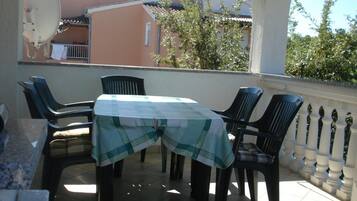 Apartment, Smoking | 2 bedrooms