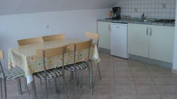 Apartment, Smoking | 2 bedrooms