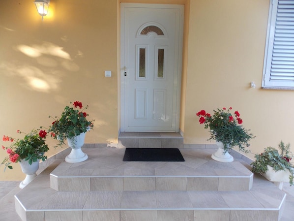 Nhà, hút thuốc | 3 phòng ngủ