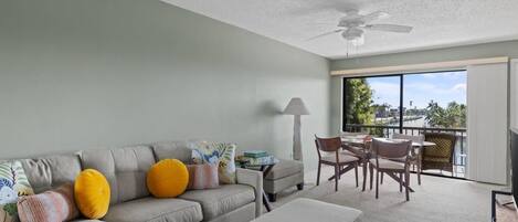 Televisio, työhuone