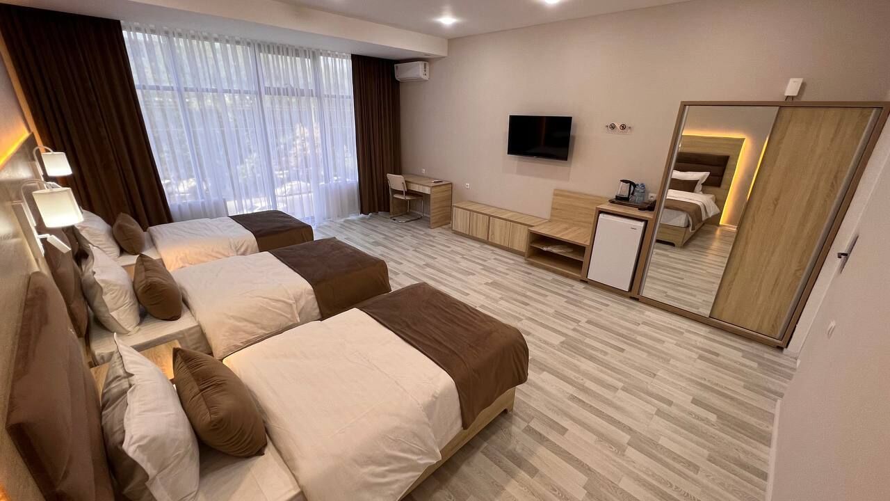 Photo - Modern Hotel