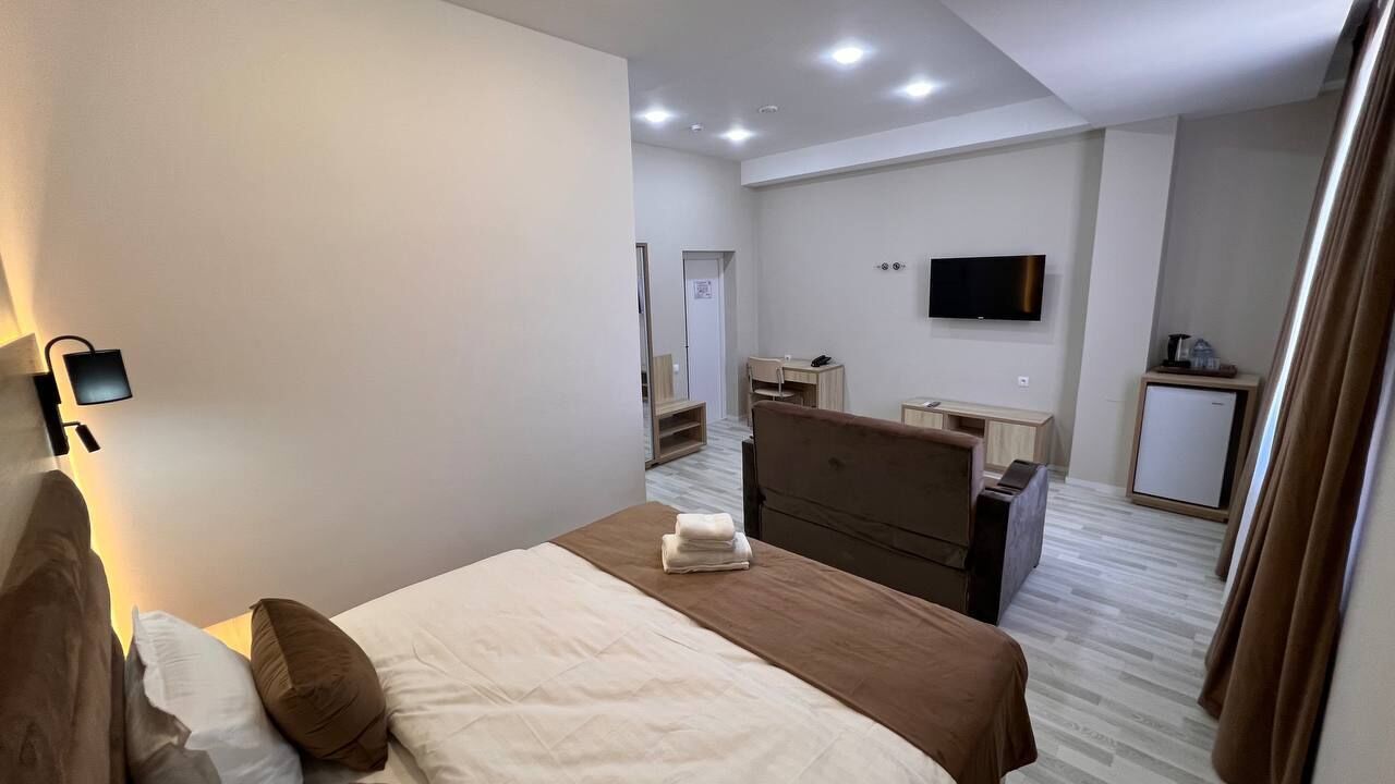 Photo - Modern Hotel