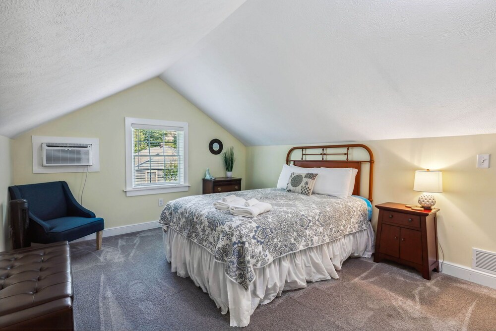 Eriesistable View, GenevaontheLake Ohio Ashtabula County Vrbo