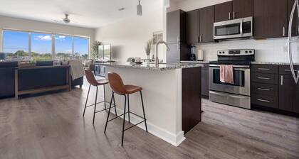 Cozy 2-Bed Unit in Grandview