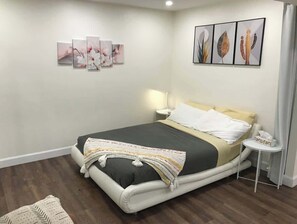 1 bedroom, iron/ironing board, free WiFi, bed sheets
