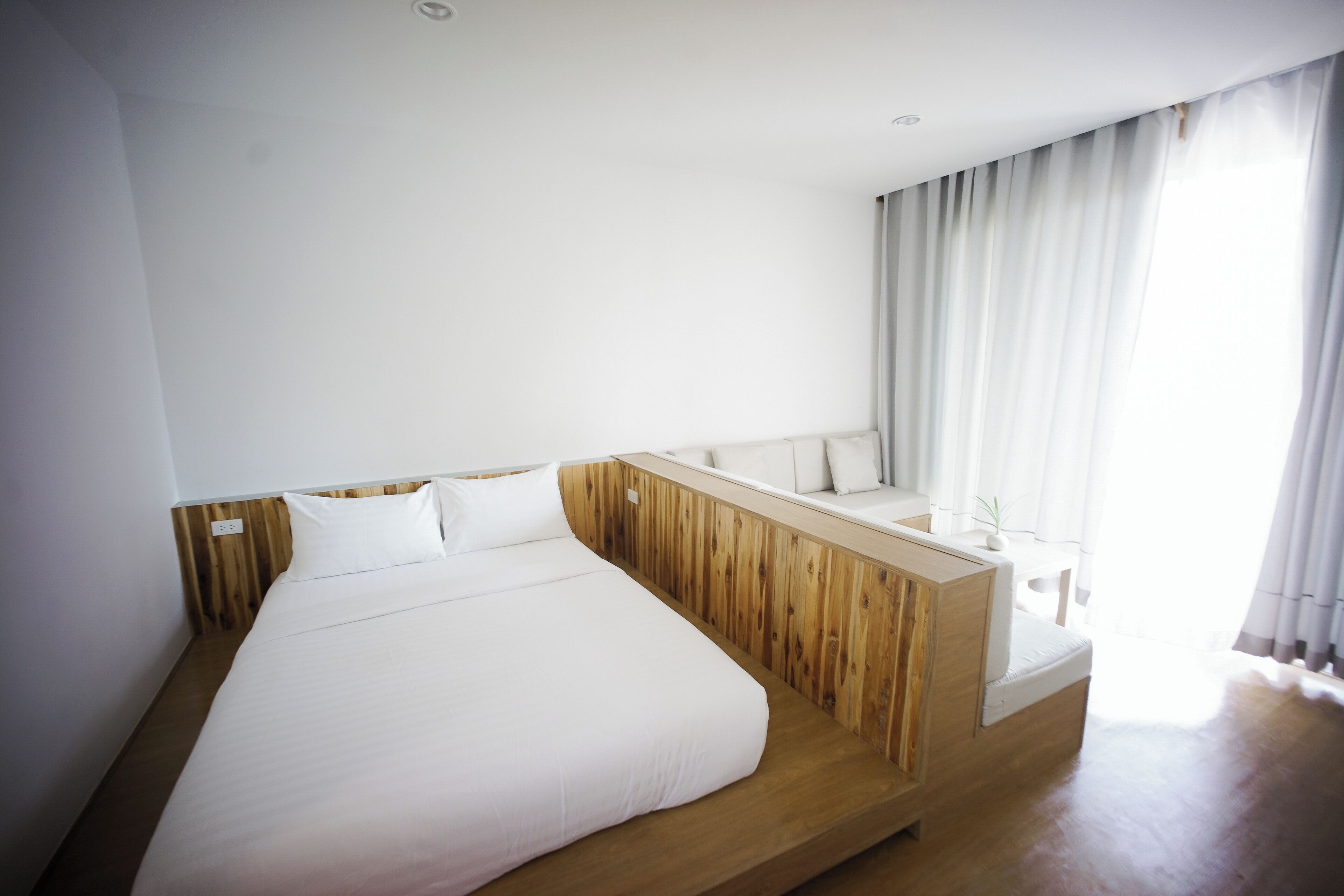 Queen Room with Balcony