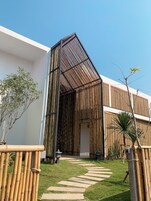 Fachada da propriedade