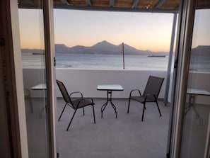 Interior - Baydream 2 (Adamantas)