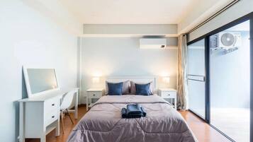 3 chambres, fer et planche à repasser, Wi-Fi, draps fournis