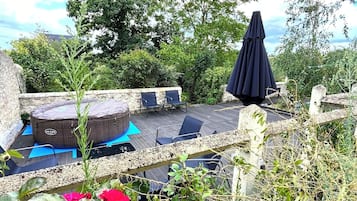 Family House | Terrace/patio