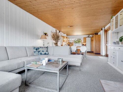 "Hakon" - 550m from the sea by Interhome