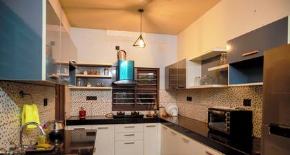 Glass Vila 2BR 2BA Varkala Cliff
