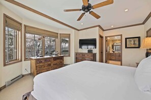 2 sovrum, strykjärn/strykbräda, resesäng och wi-fi