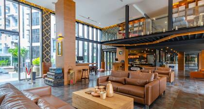 Tropical Sea View Suite B608 at Citygate