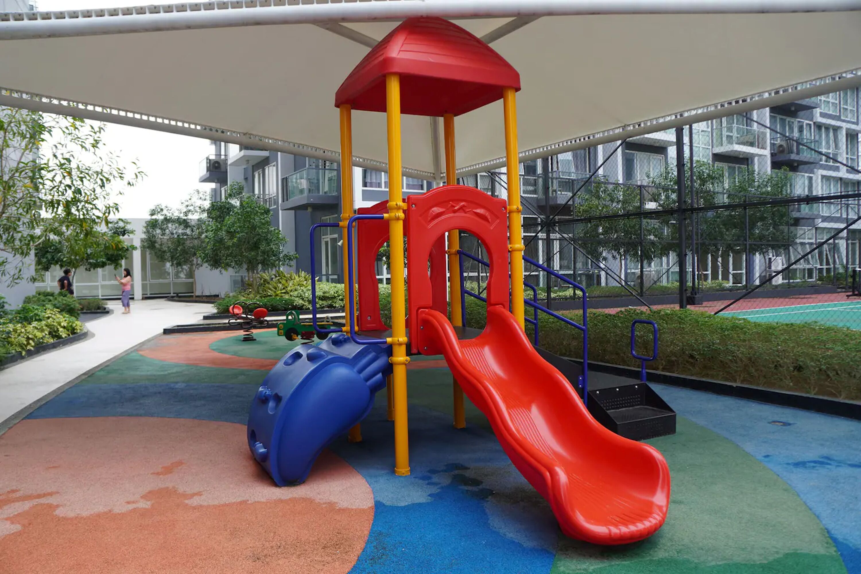 children’s play area – outdoor