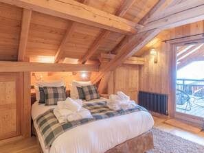 9 habitaciones, wifi gratis y ropa de cama 