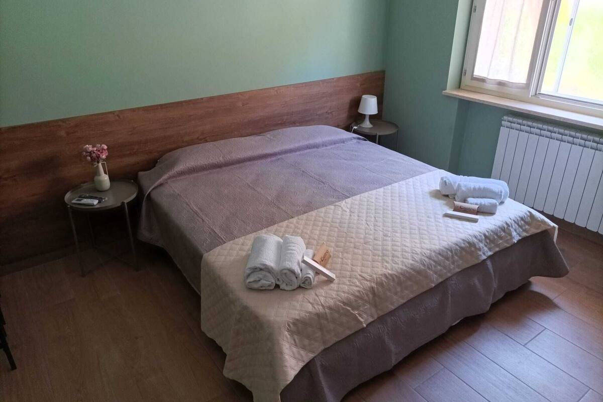 City Double Room, Kitchen | 1 bedroom, memory foam beds, minibar, desk